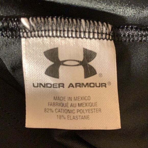 Under Armour Black V-Neck Tank Size Medium - Picture 4 of 11